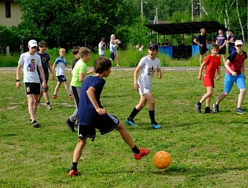 Ассоциация ТОС Брянской области и БГУОР организовали спортивные мероприятия для жителей