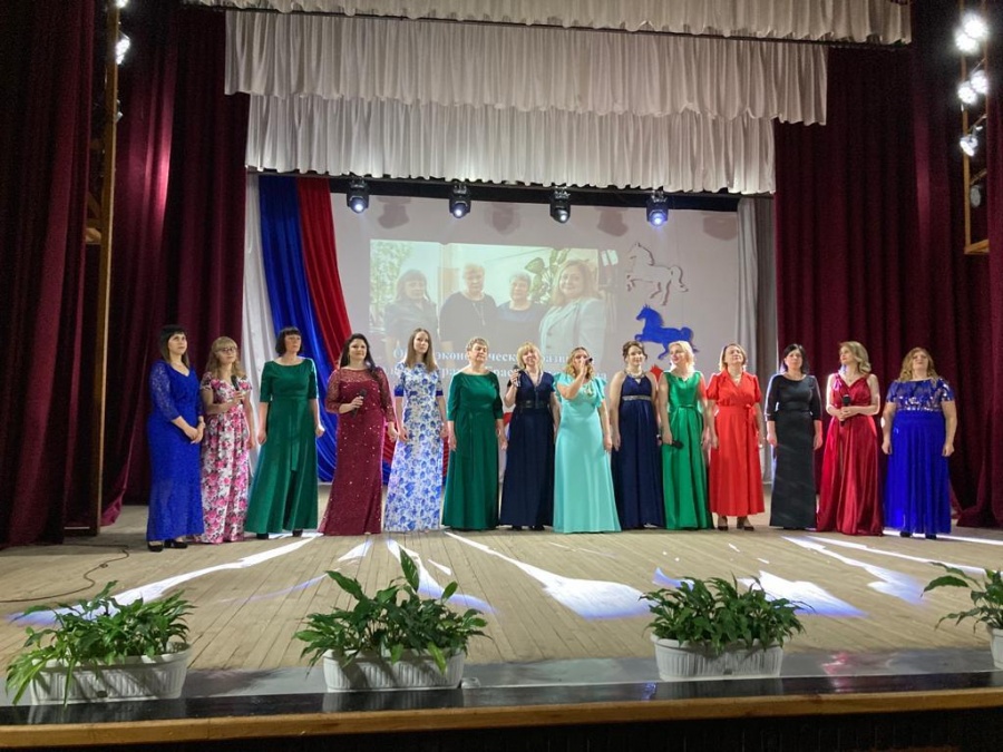 В Брасовском районе прошел концерт, посвященный Дню местного самоуправления