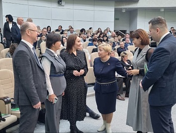 Делегация Брянской области в День народного единства приняла участие в форуме гражданских инициатив «От идеи – к результату» в Гомеле Республики Беларусь  